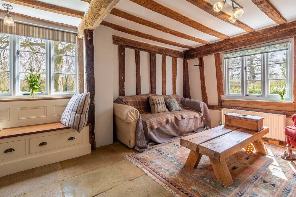 Photo of Livingroom in Eye