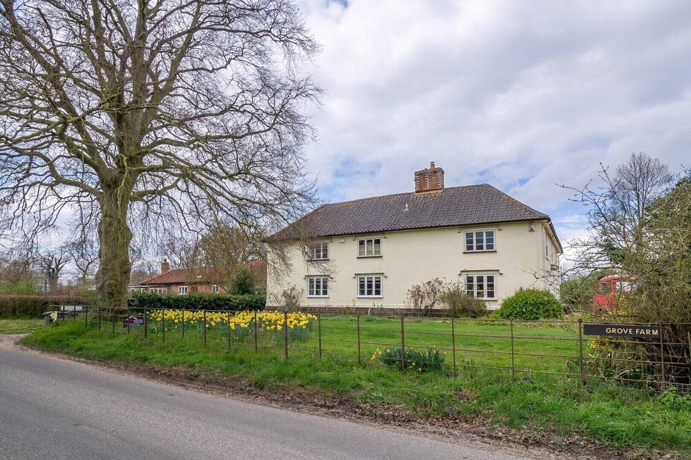 Photo of Outdoor in Eye