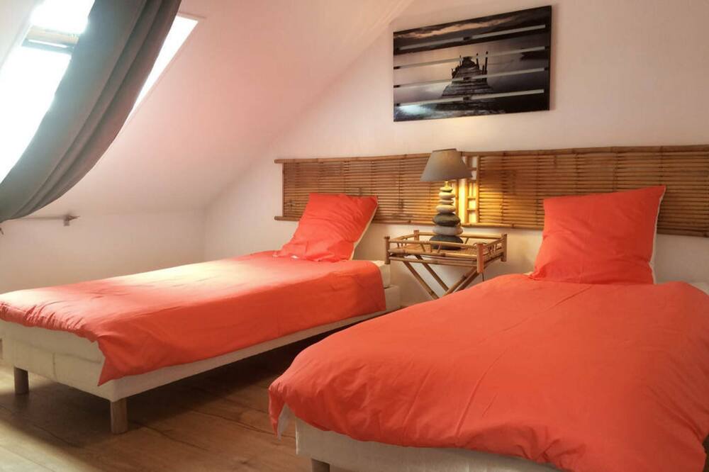 Photo of Bedroom in Fecamp