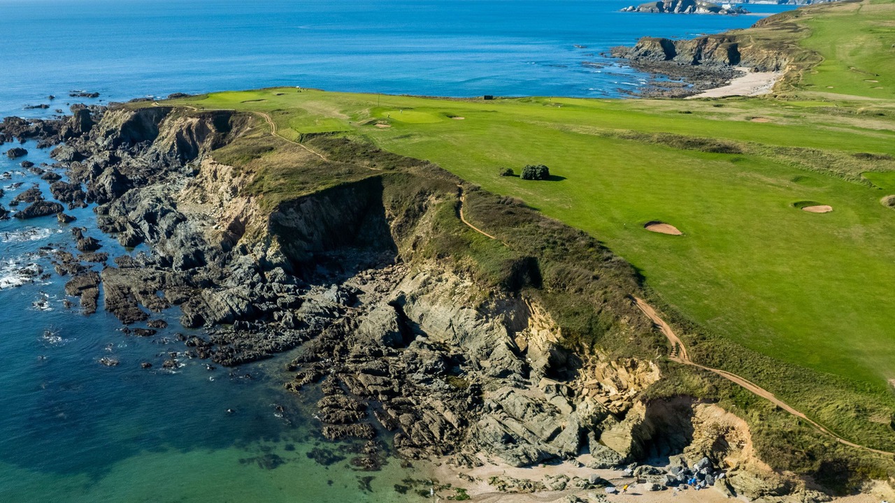 Photo of Others in Thurlestone