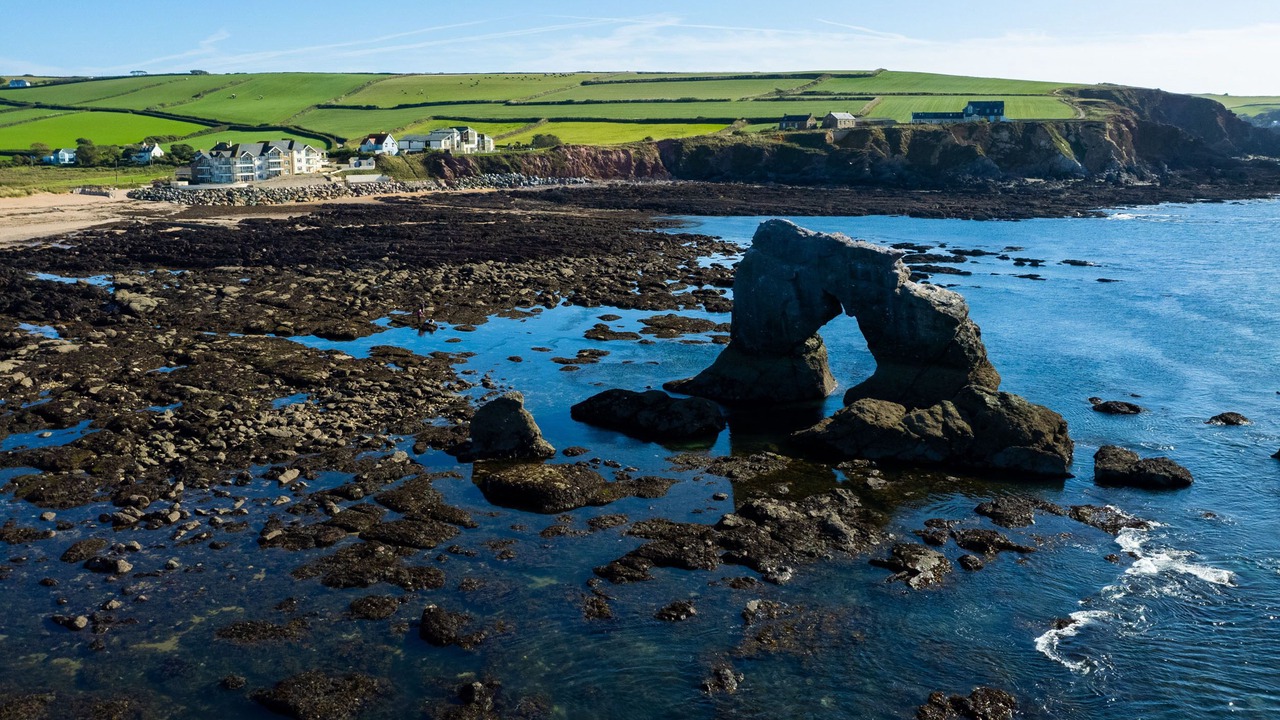 Photo of Others in Thurlestone