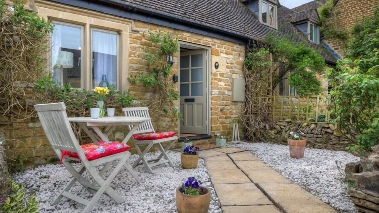 Photo of Patio Balcony in Little Rissington