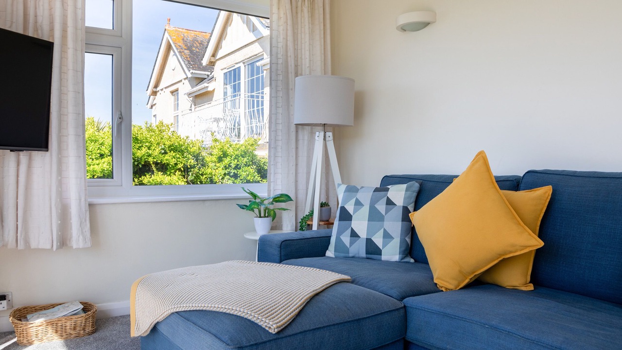 Photo of Others in Hope-Cove