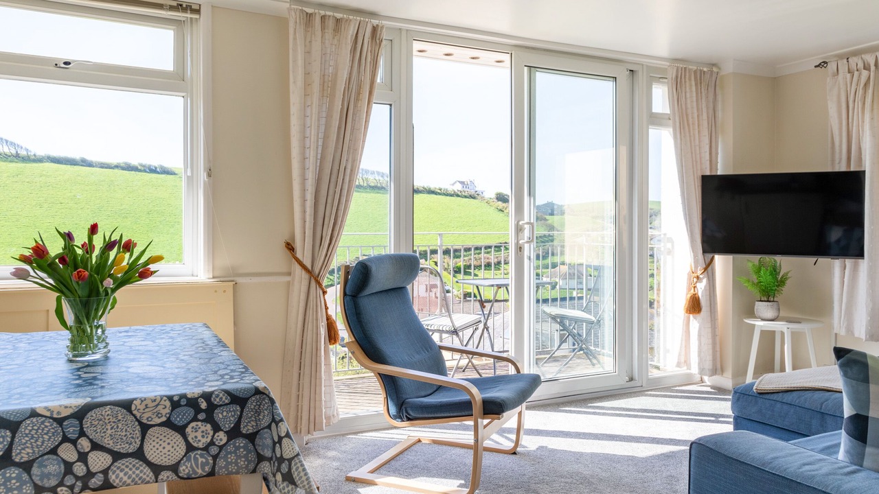 Photo of Others in Hope-Cove