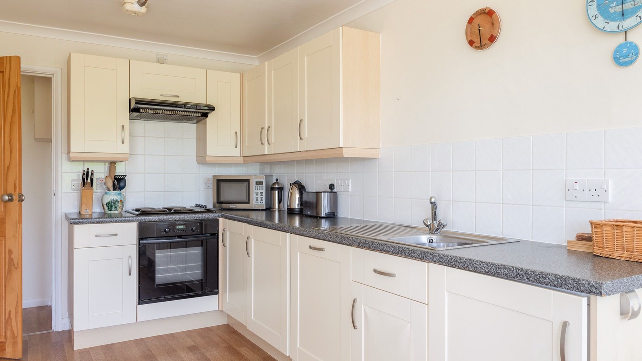 Photo of Others in Hope-Cove