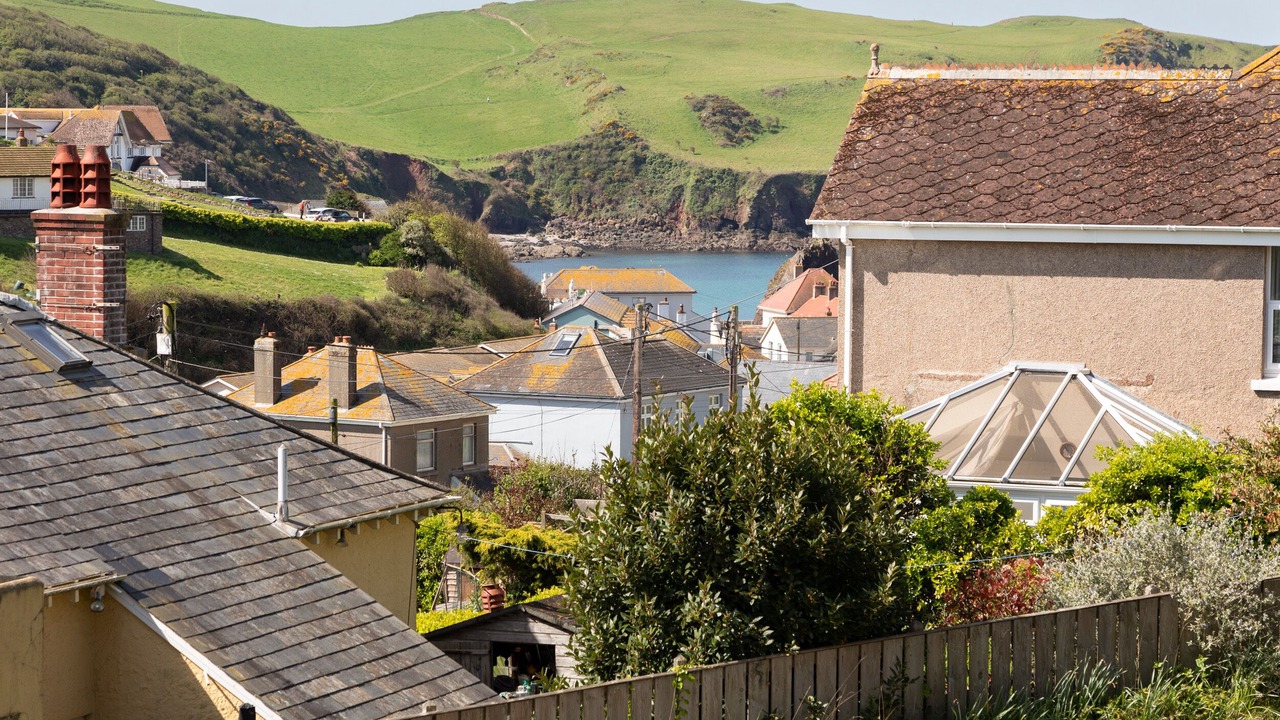 Photo of Others in Hope-Cove