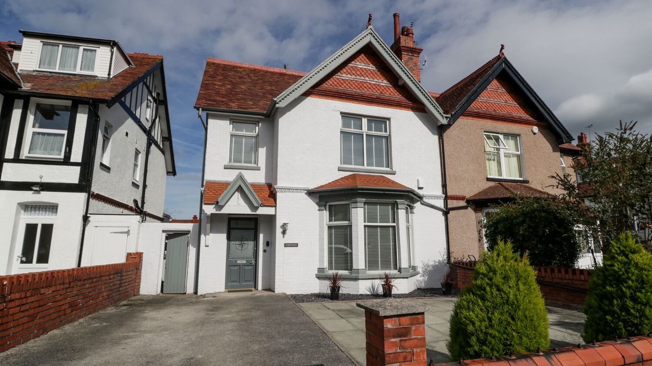 Photo of Others in Llandudno