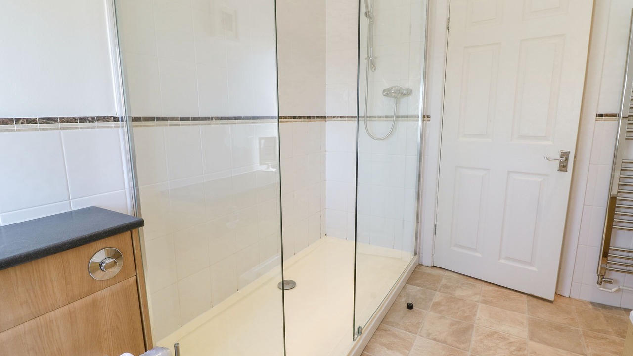 Photo of Bathroom in Witney
