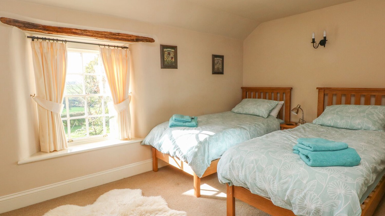 Photo of Others in Longnor