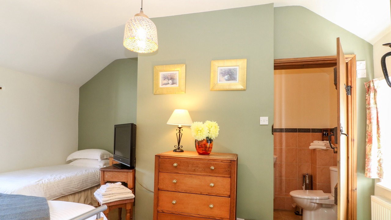 Photo of Others in Quedgeley