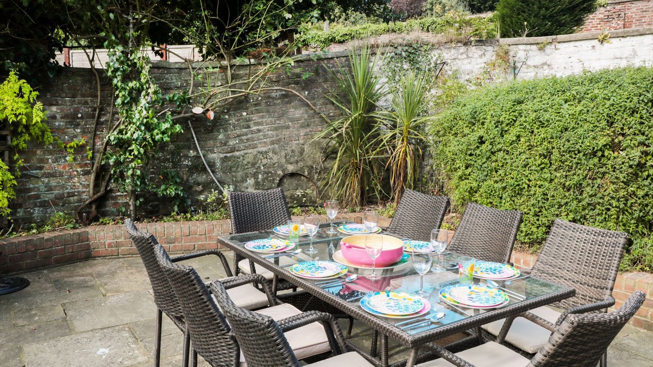 Photo of Others in Ruswarp