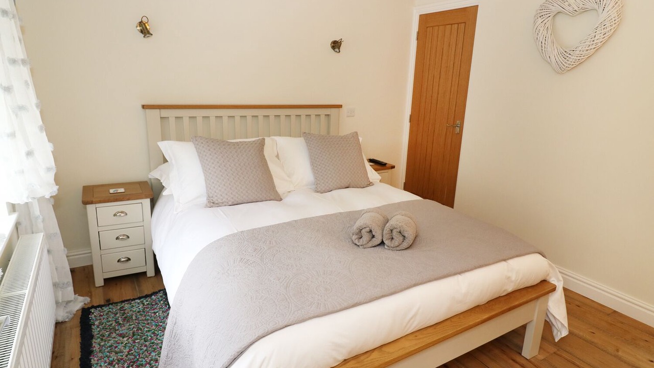 Photo of Others in Gayle