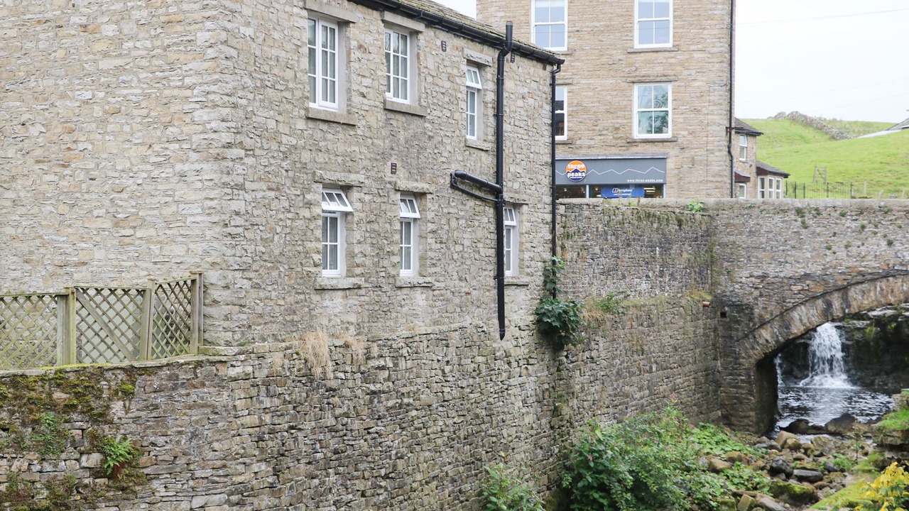 Photo of Others in Gayle