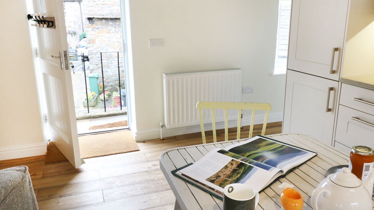 Photo of Bedroom in Gayle