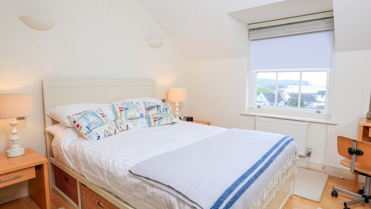 Photo of Others in Thurlestone