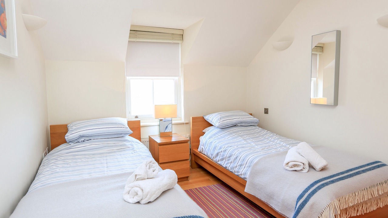 Photo of Others in Thurlestone