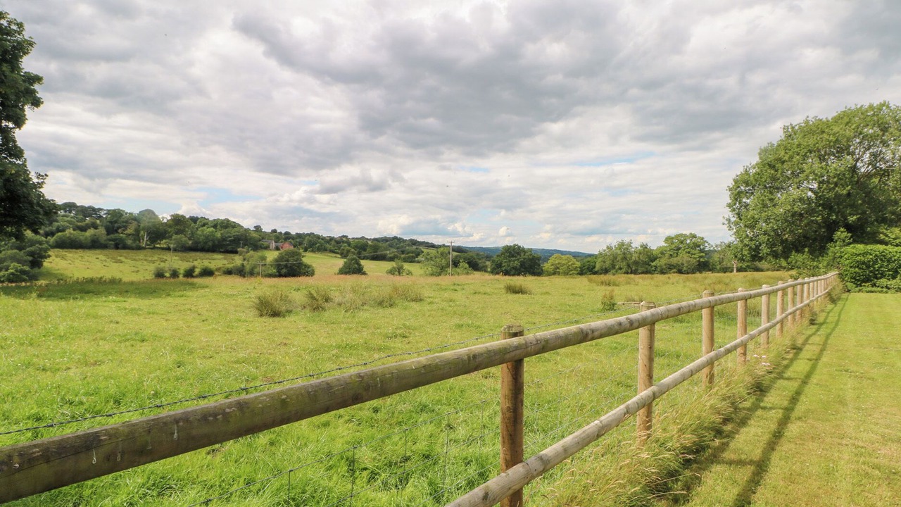 Photo of Others in Cheddleton