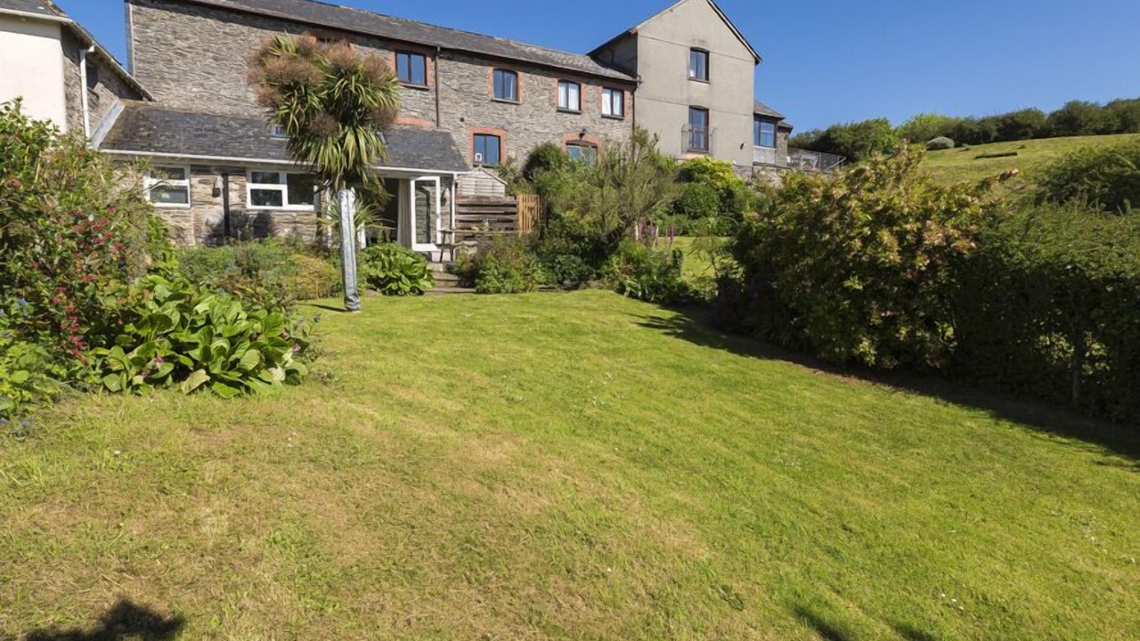 Photo of Outdoor in Bolberry