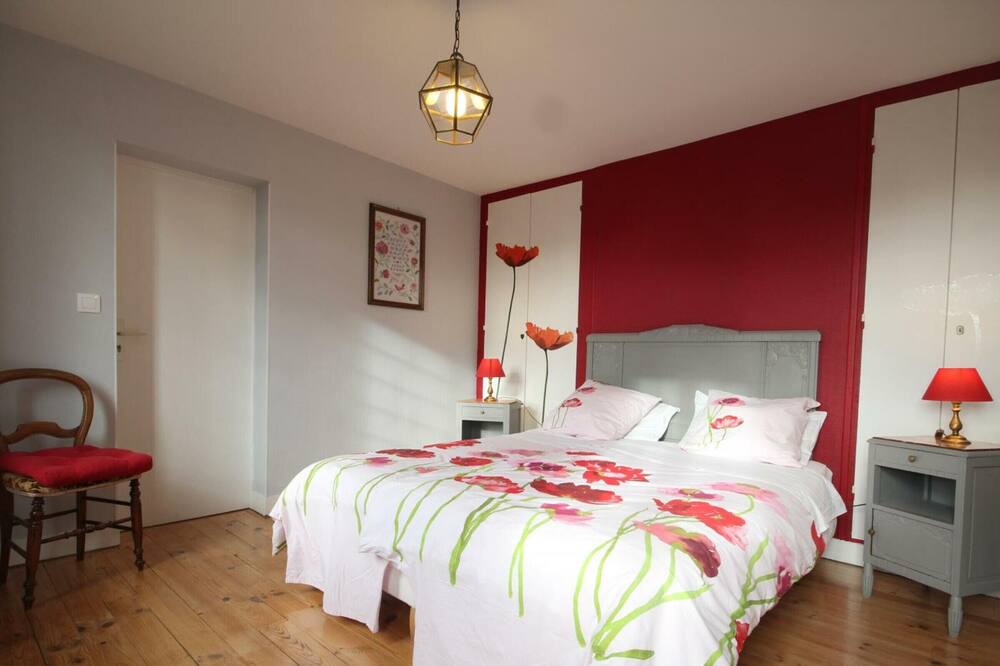 Photo of Bedroom in Franqueville-Saint-Pierre