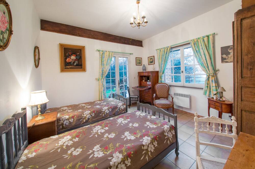 Photo of Bedroom in Paluel