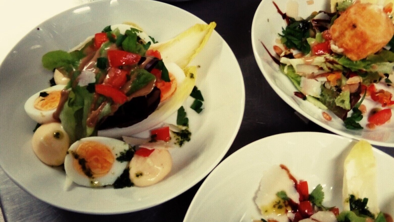 Photo of Others in Roye