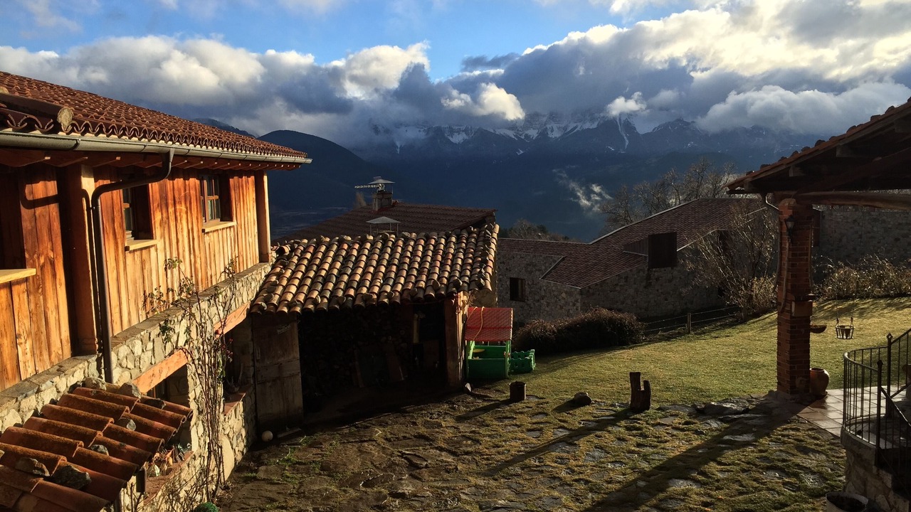 Photo of Outdoor in Lles