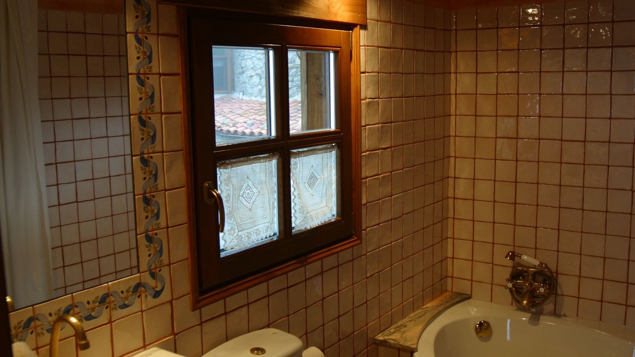 Photo of Bedroom in Lles