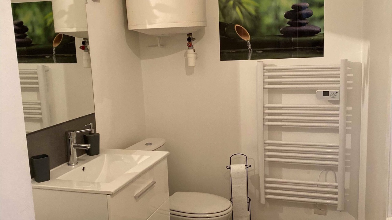 Photo of Bathroom in Bagneres-de-Bigorre
