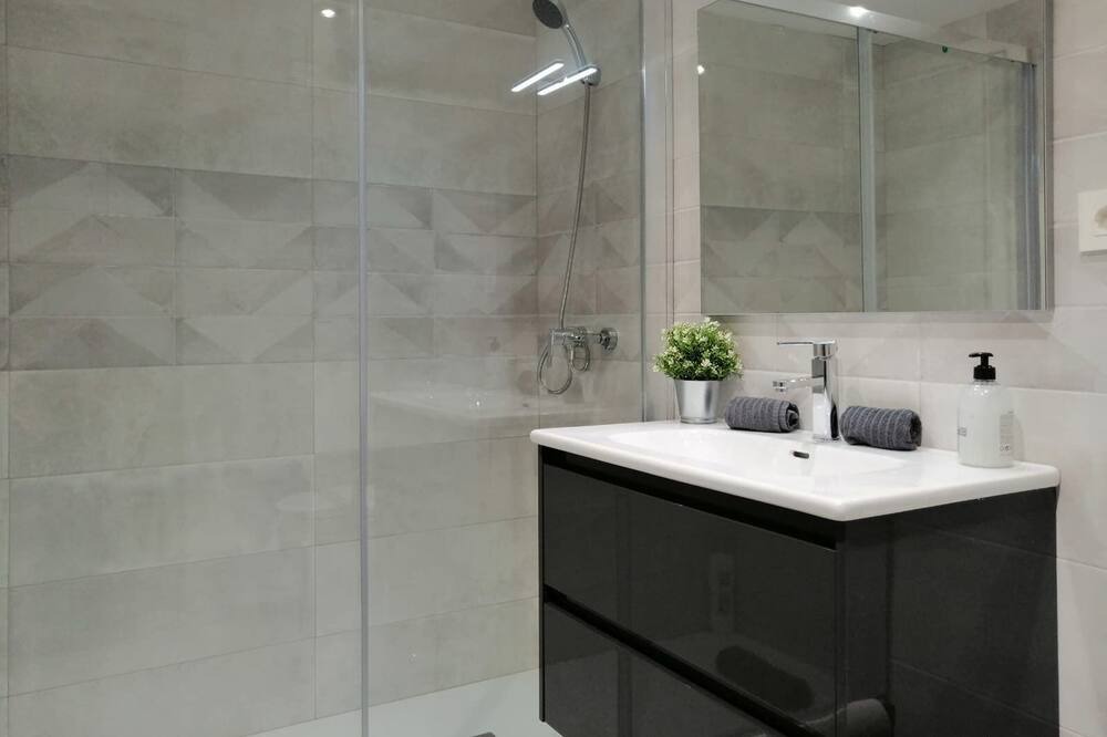 Photo of Bathroom in Romareda