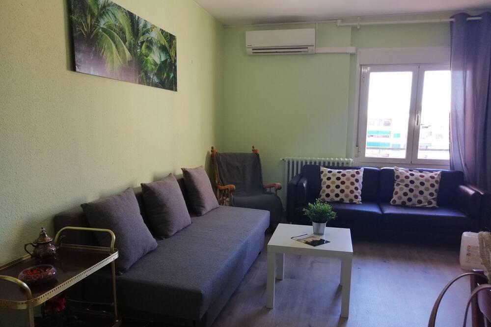 Photo of Livingroom in Romareda