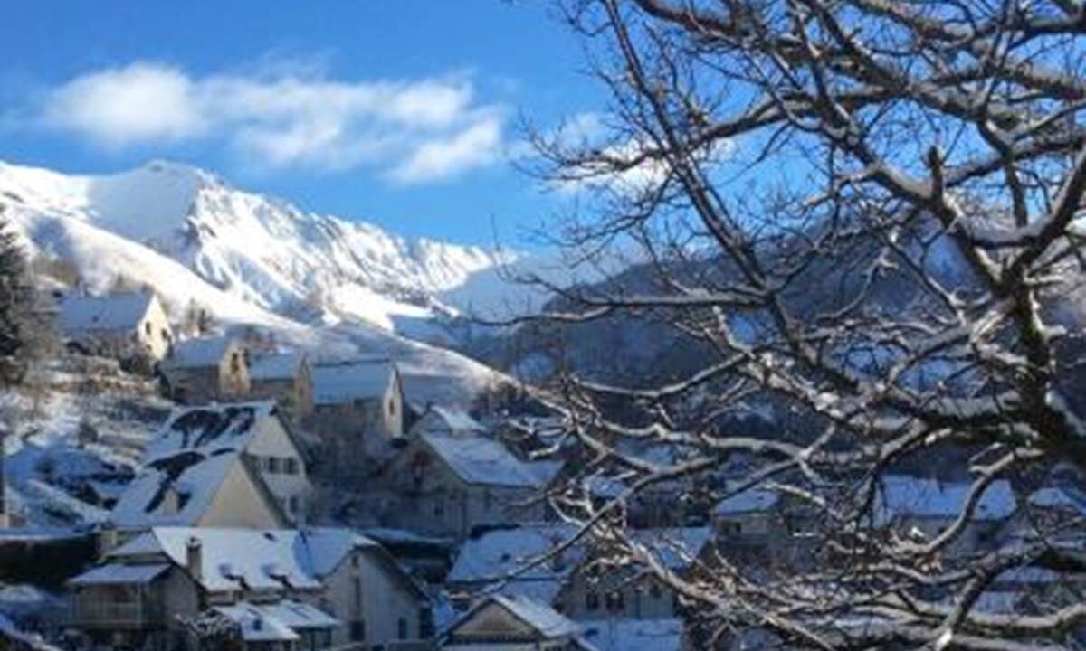 Photo of Others in Aydius