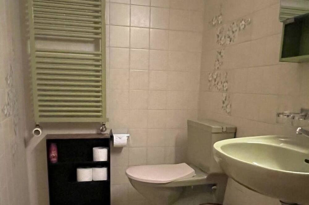 Photo of Bathroom in Zweisimmen