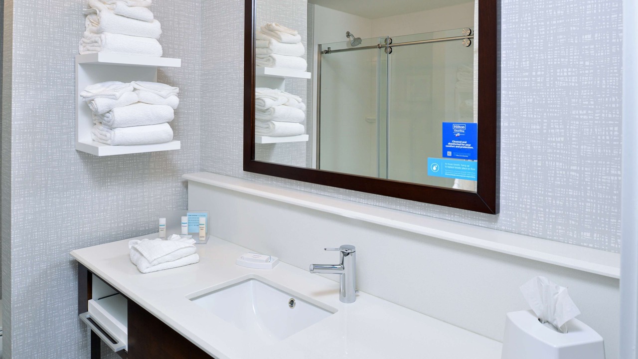 Photo of Bathroom in Adrian