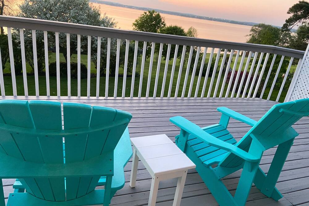 Photo of Patio Balcony in Carrying Place