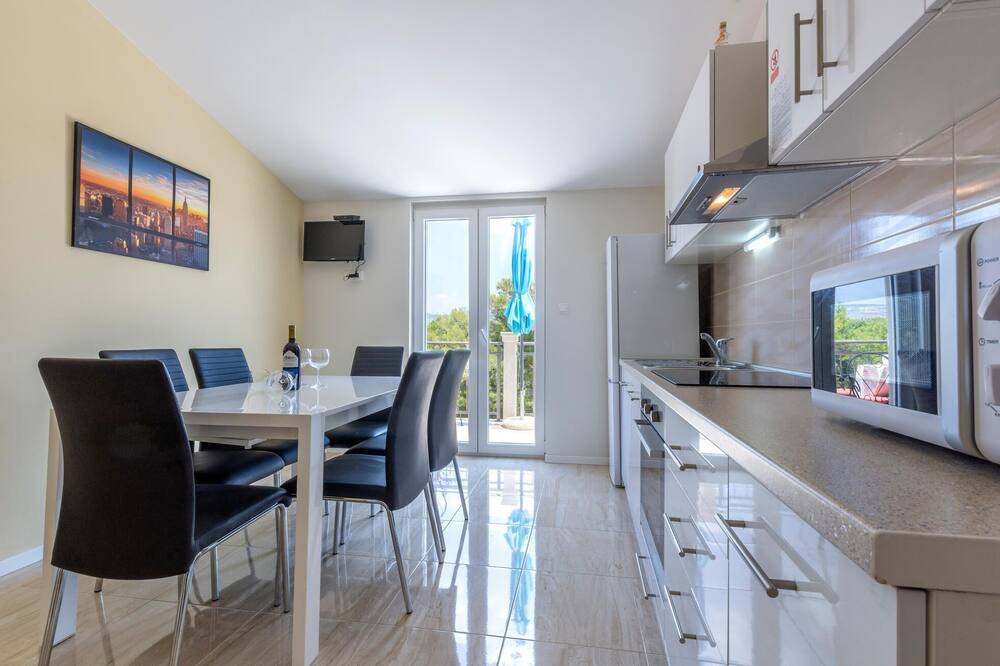 Photo of Kitchen in Cove Osibova (Milna)