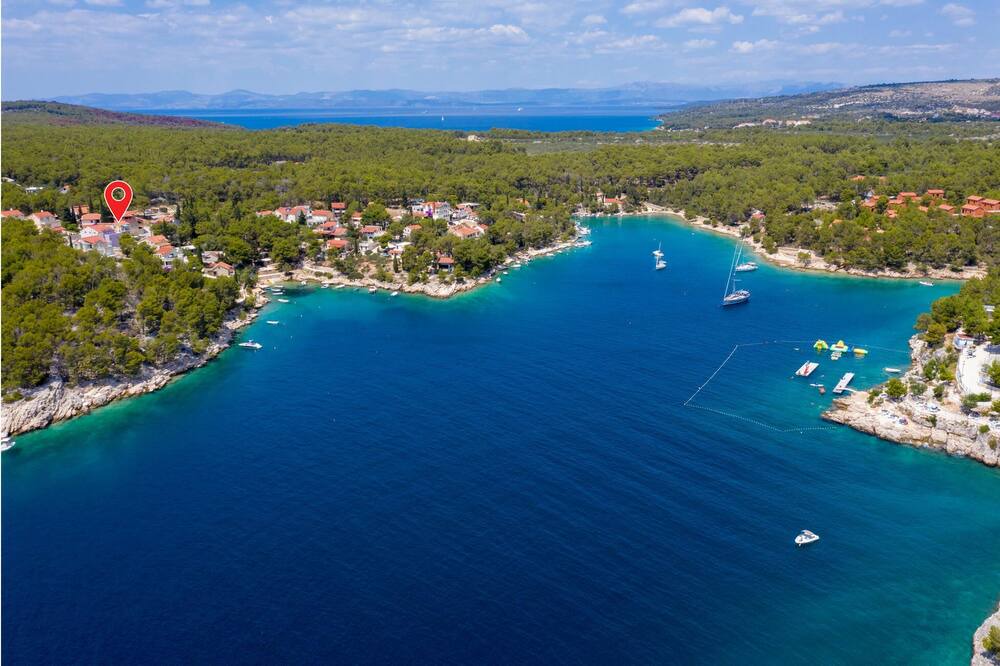 Photo of Others in Cove Osibova (Milna)
