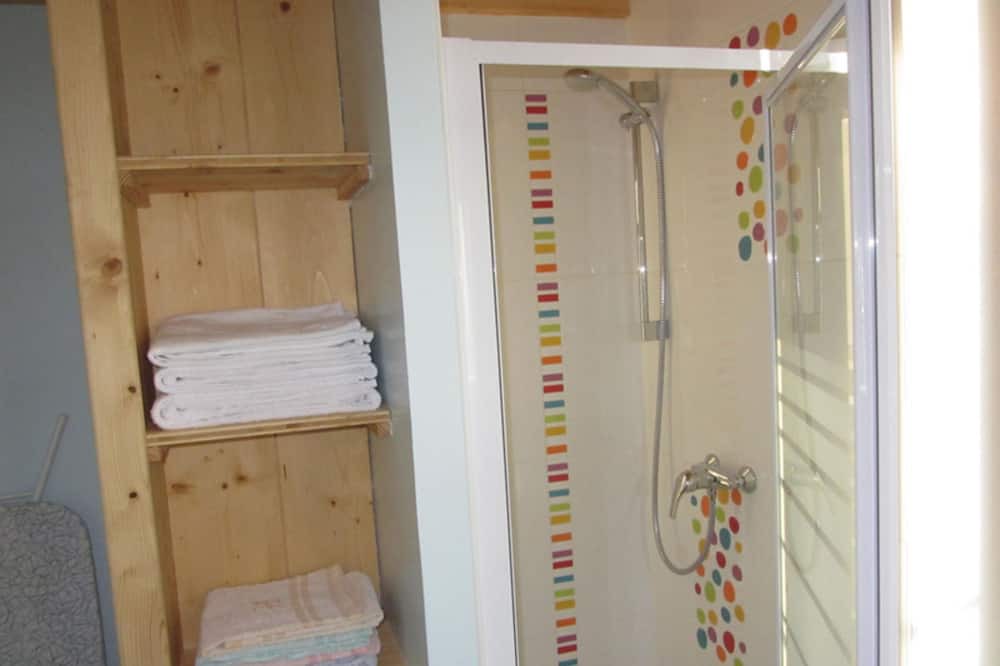 Photo of Bathroom in Yville-sur-Seine