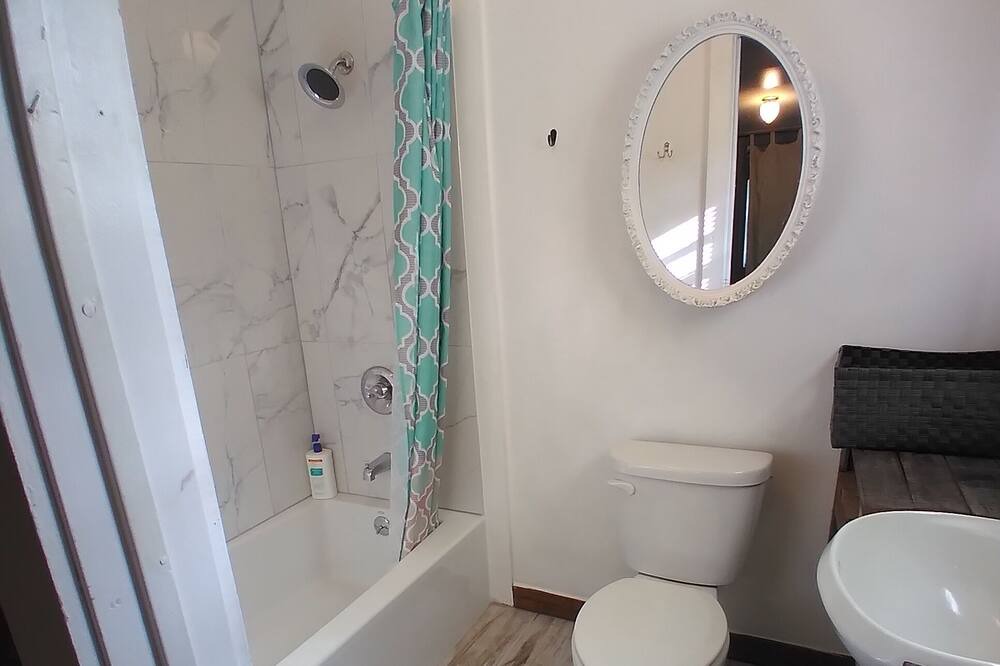 Photo of Bathroom in Denver Heights