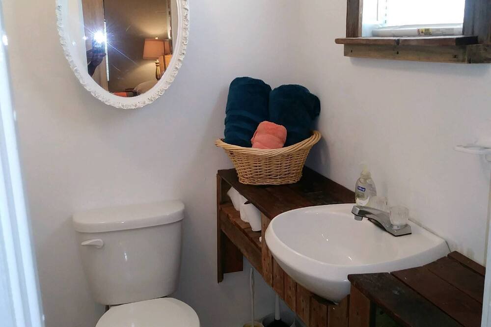 Photo of Bathroom in Denver Heights