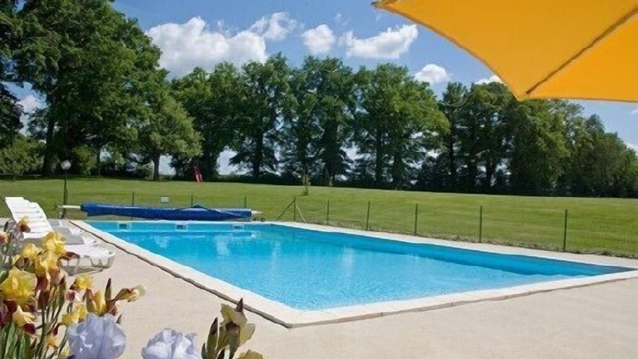 Photo of Outdoor in Usson-du-Poitou