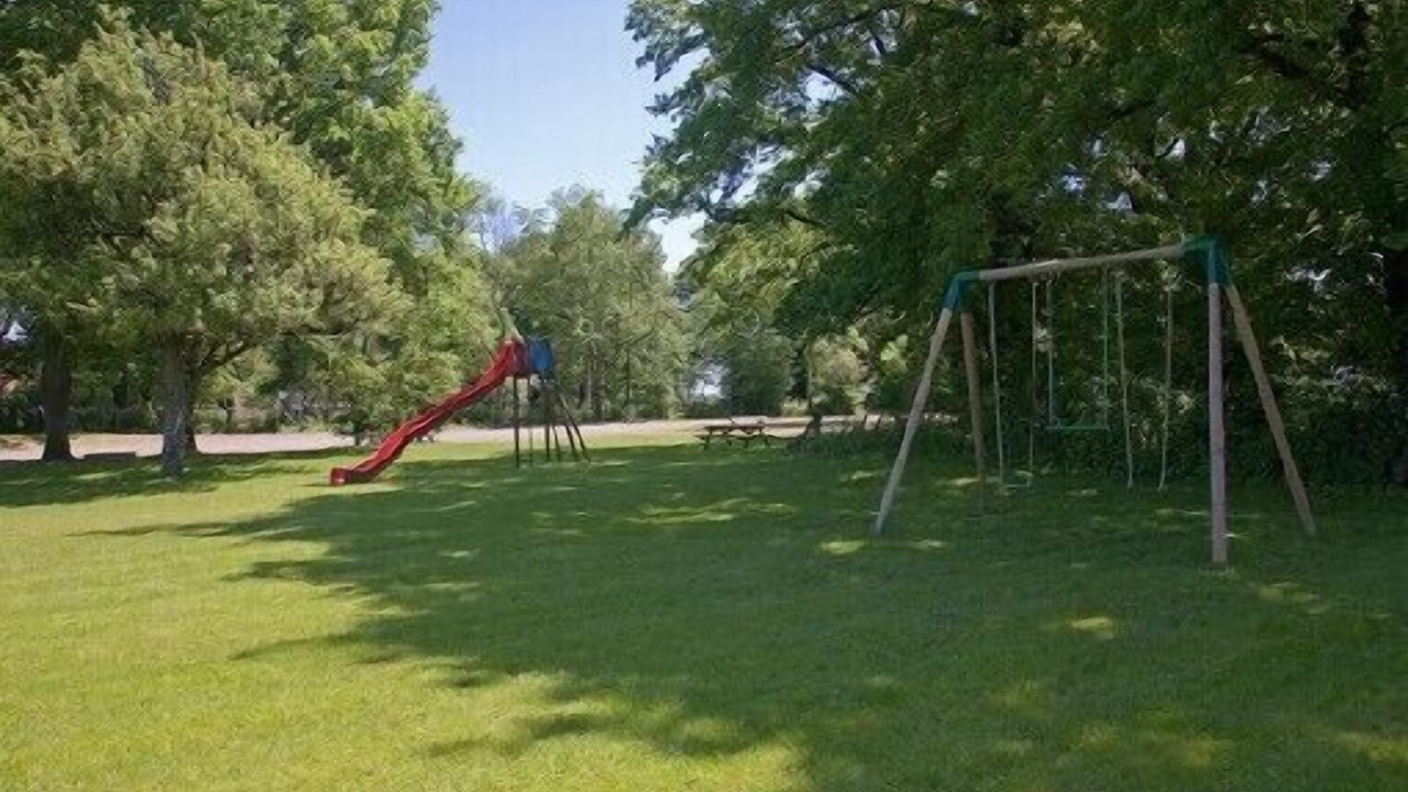 Photo of Others in Usson-du-Poitou