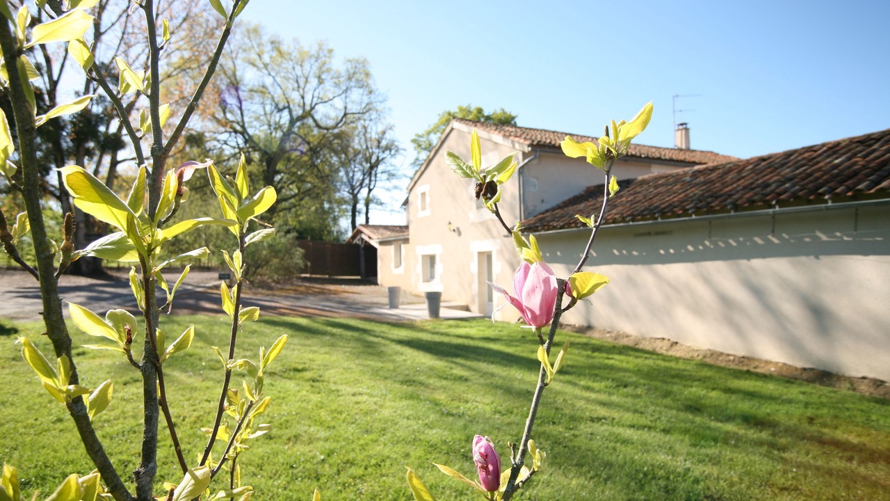 Photo of Outdoor in Usson-du-Poitou