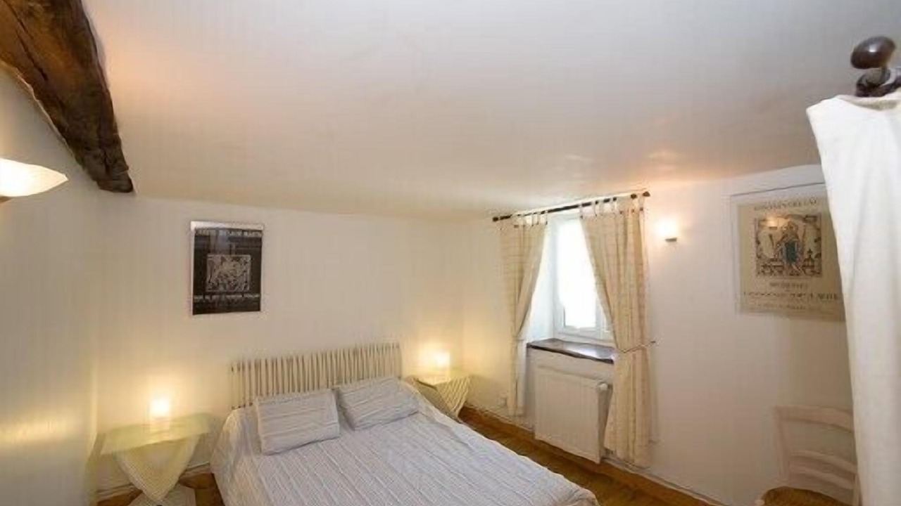 Photo of Others in Usson-du-Poitou