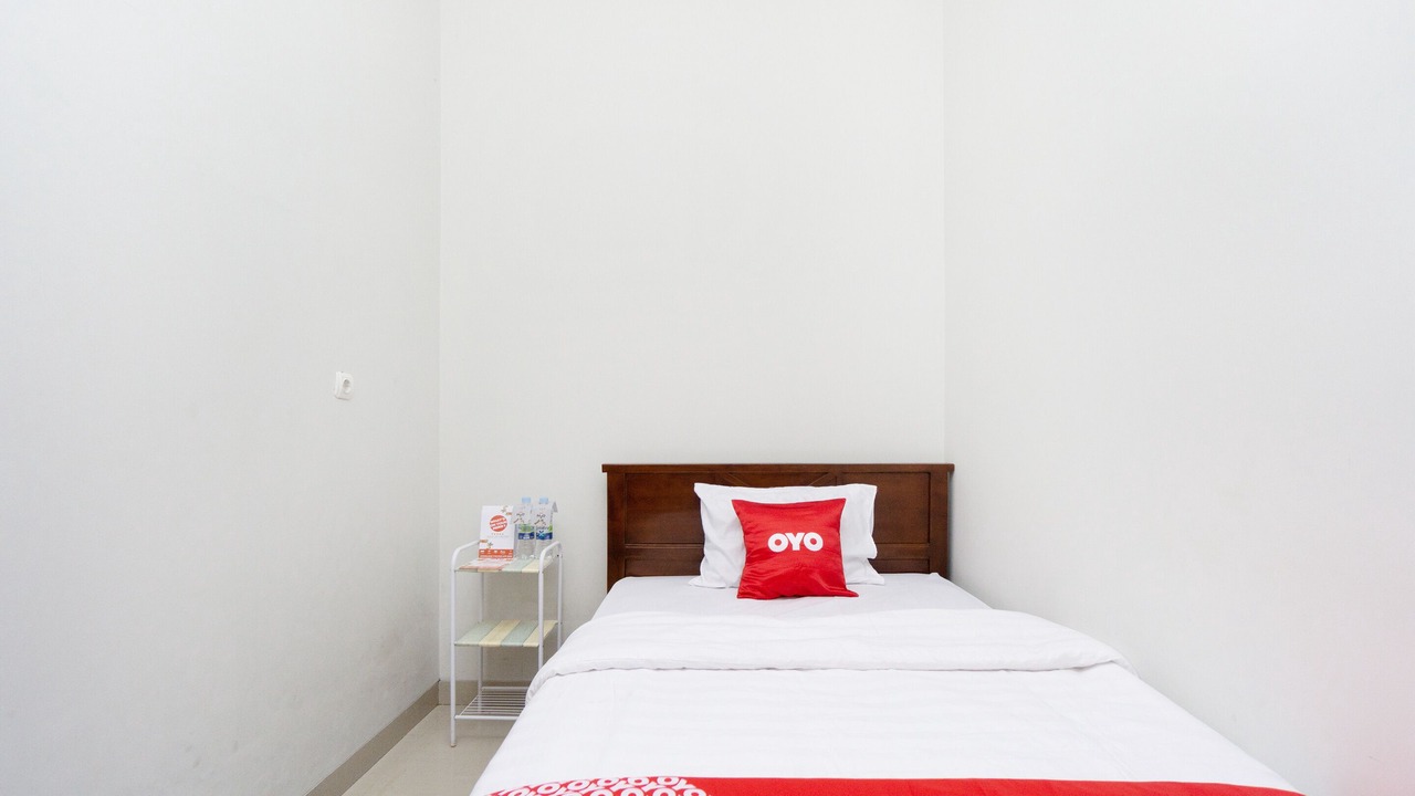 Photo of Bedroom in Ngemplak