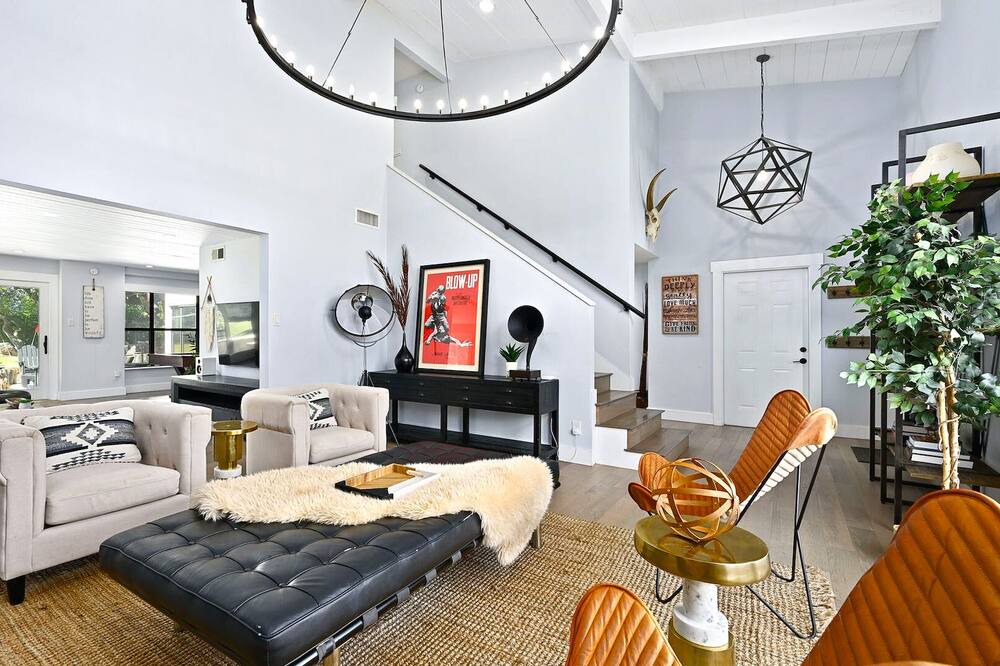 Photo of Bedroom in Aqua Monte