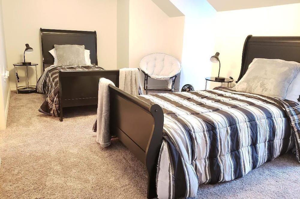 Photo of Bedroom in Broadmoor