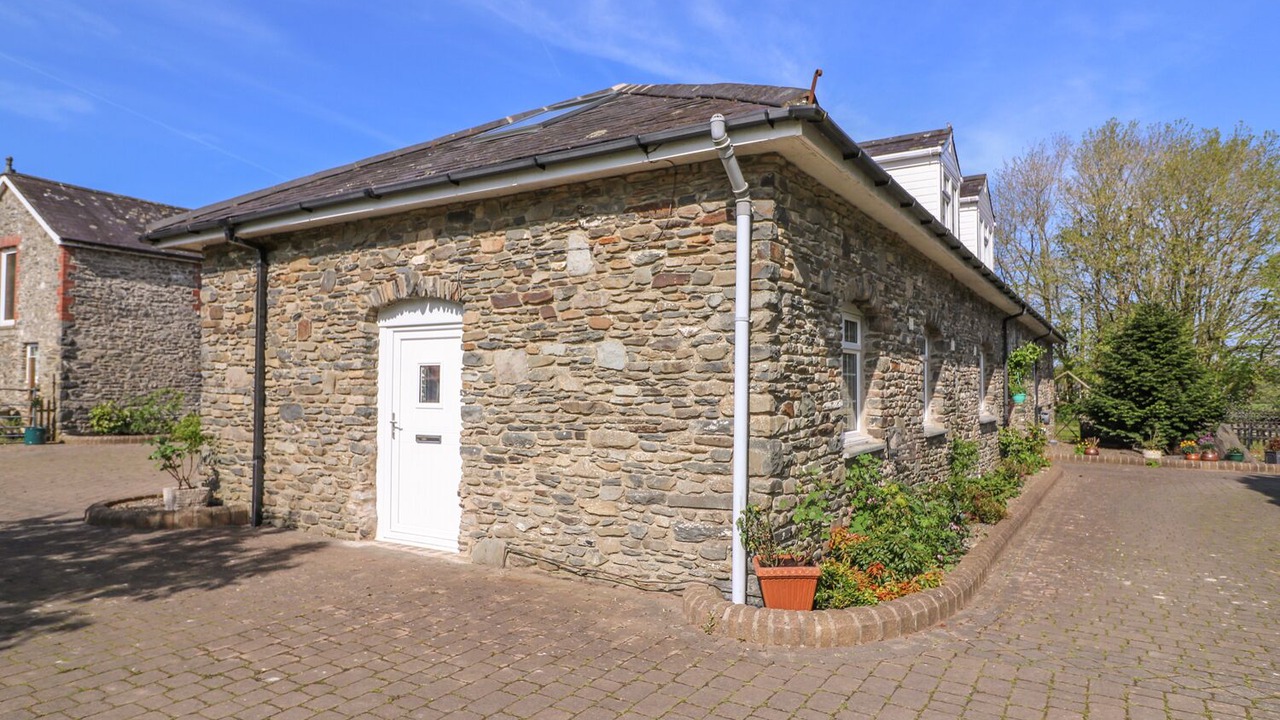 Photo of Others in Lampeter