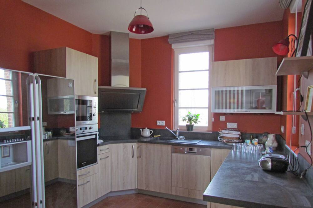 Photo of Kitchen in Hattenville