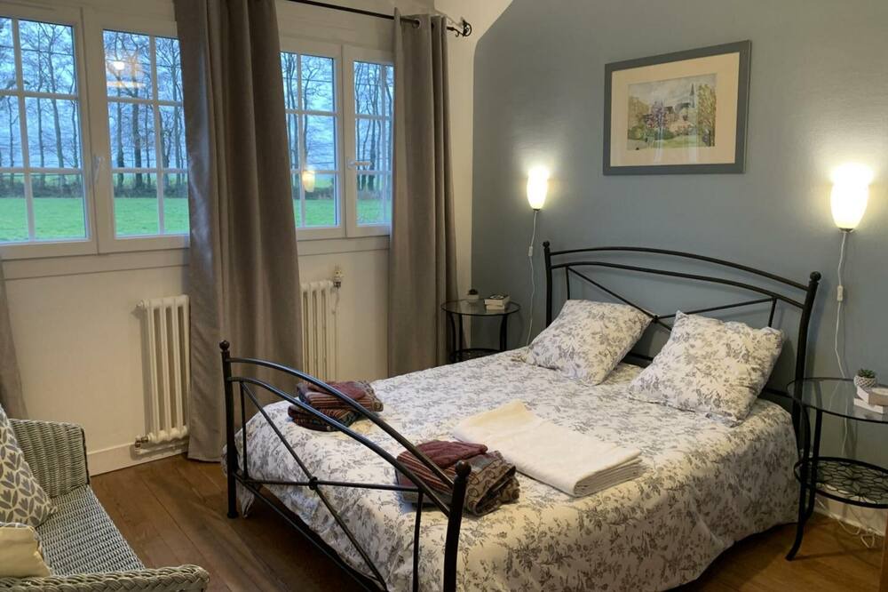 Photo of Bedroom in Angiens