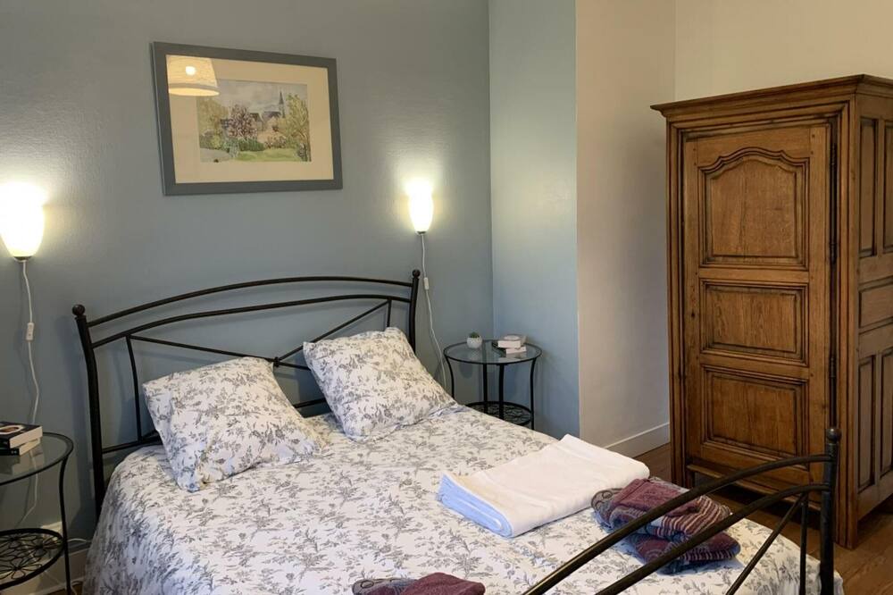 Photo of Bedroom in Angiens